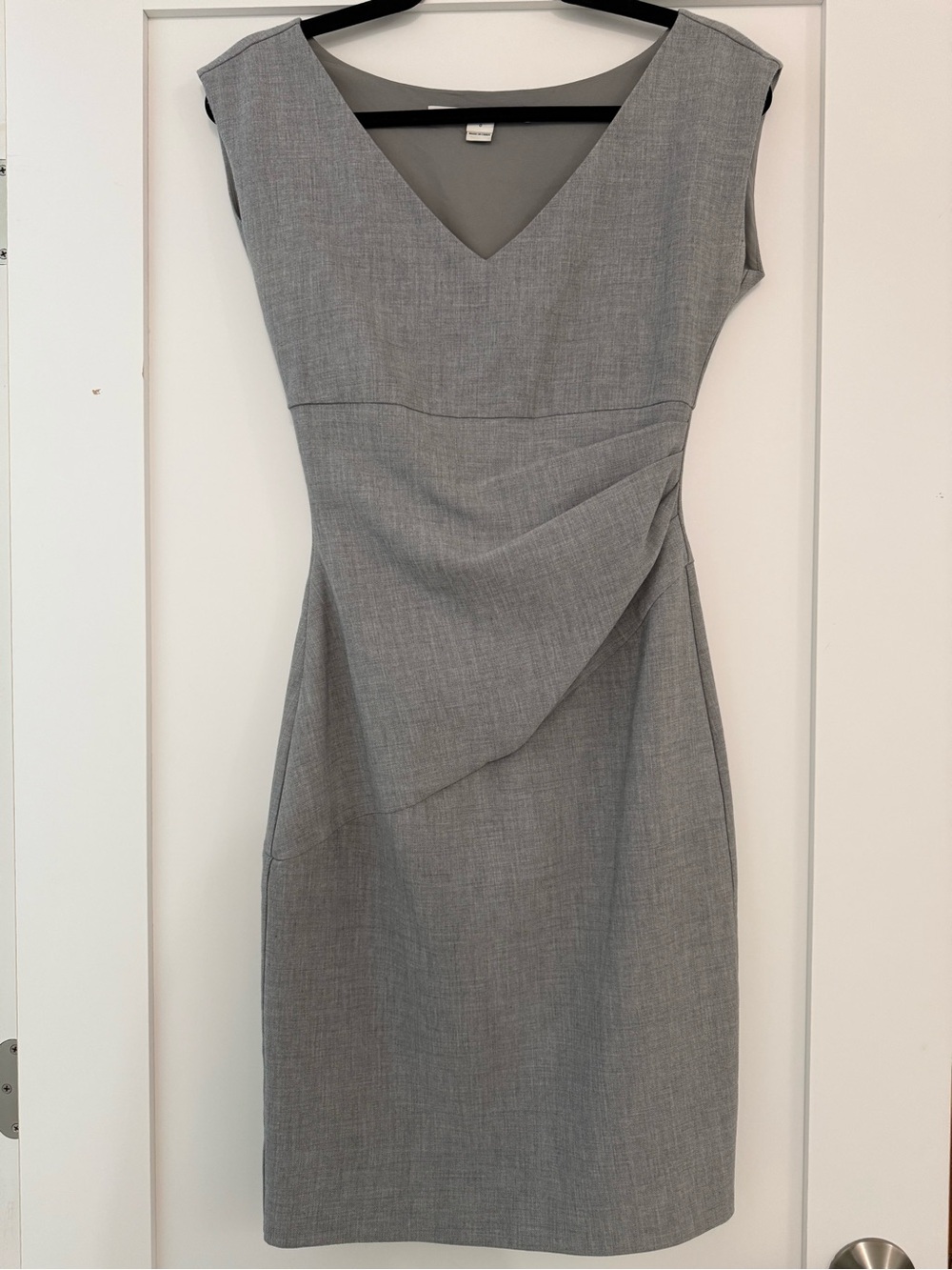 Diane Von Furstenberg Gray V-Neck Midi Sheath Dress